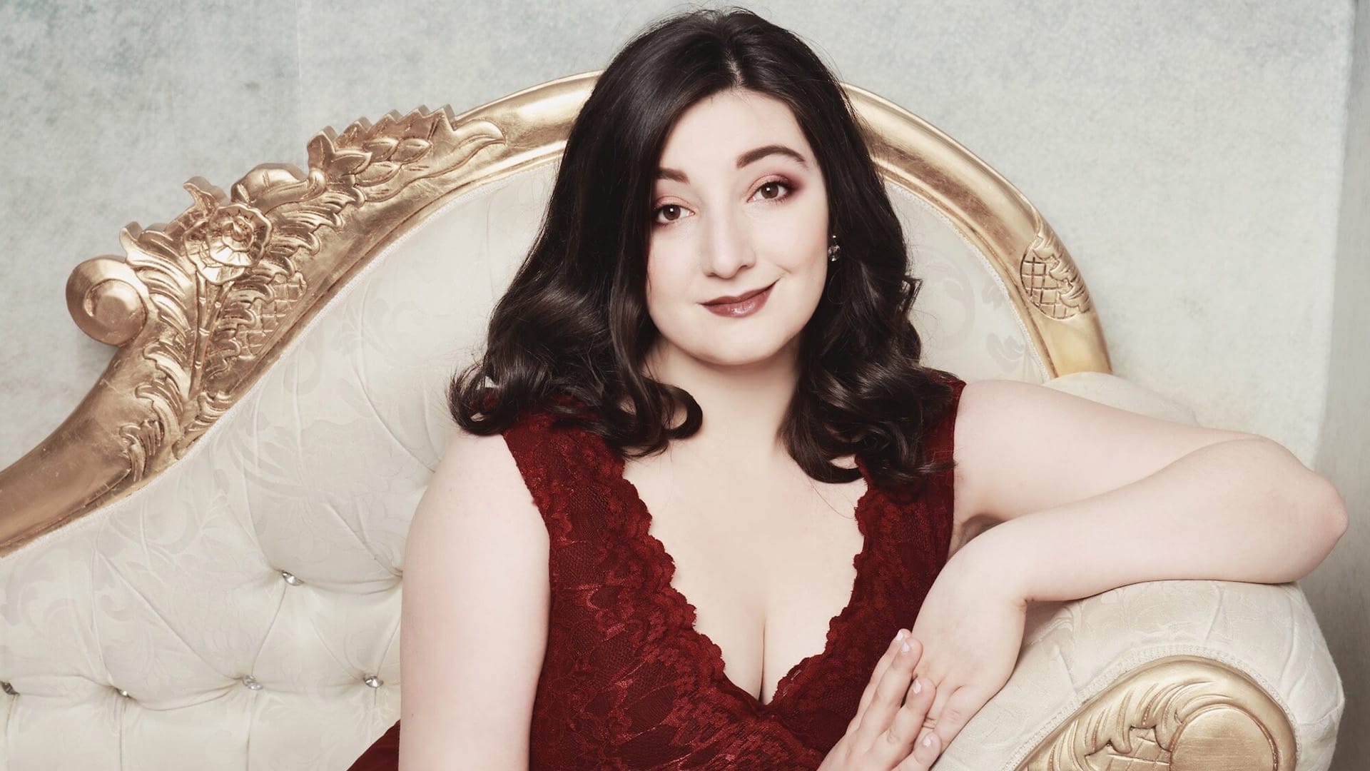 Mezzo-Soprano Beth Taylor